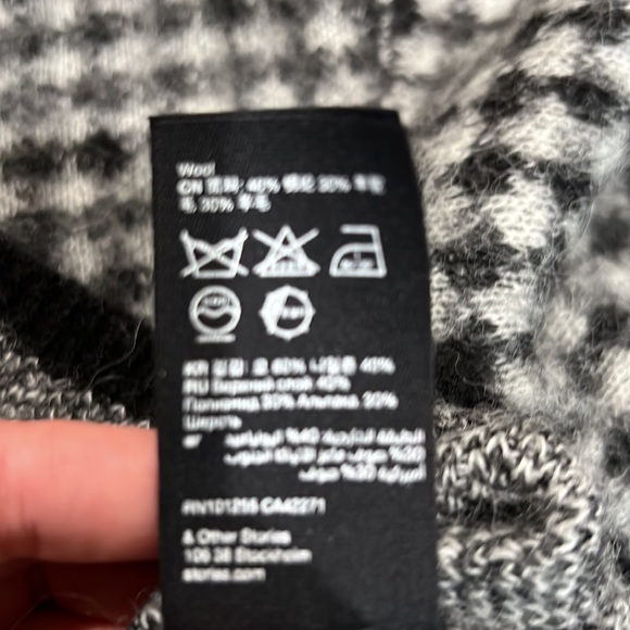 NWOT & other stories fuzzy jacquard knit sweater - Picture 6 of 7